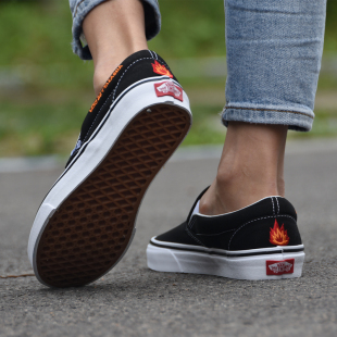 vans slip-on亚洲艺术家系列黑白一脚蹬男女鞋帆布鞋vn0a38f7puc