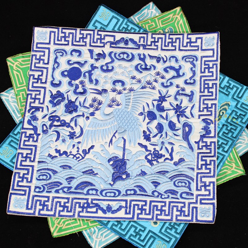 文玩朝服繡花官服補子繡片墊子中國風刺繡龍紋風仙鶴官服補子補丁在類目 特色手工藝, 地區民間特色手工藝, 刺繡中 - 來自Buy2taobao.com提供專業的淘寶代購服務