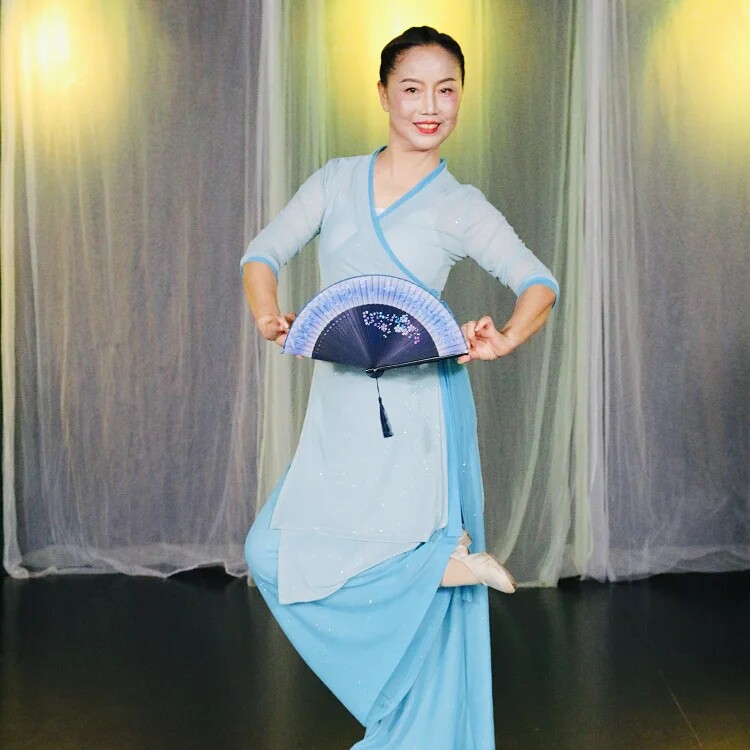 春英古典折扇舞国韵同款舞蹈练功服