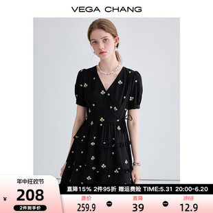 VEGA CHANG连衣裙女2024年夏季新款小个子高级气质法式刺绣小黑裙