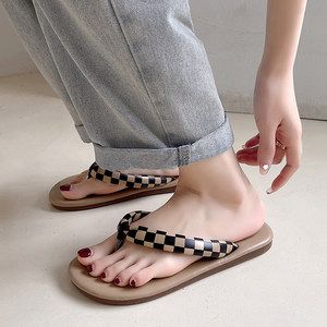 拖鞋女夹脚人字拖防滑软底图片