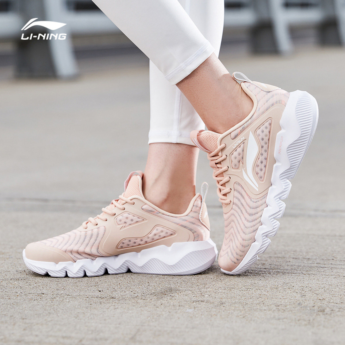 李宁跑步鞋女夏季新款女鞋潮网面休闲鞋子透气跑鞋轻便减震运动鞋