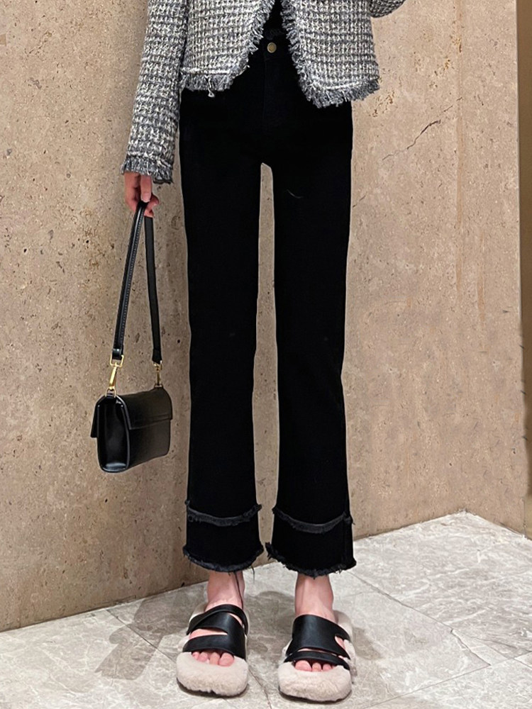 大码黑色烟管裤女冬季新款设计感毛边牛仔裤胖mm显瘦高腰直筒裤子