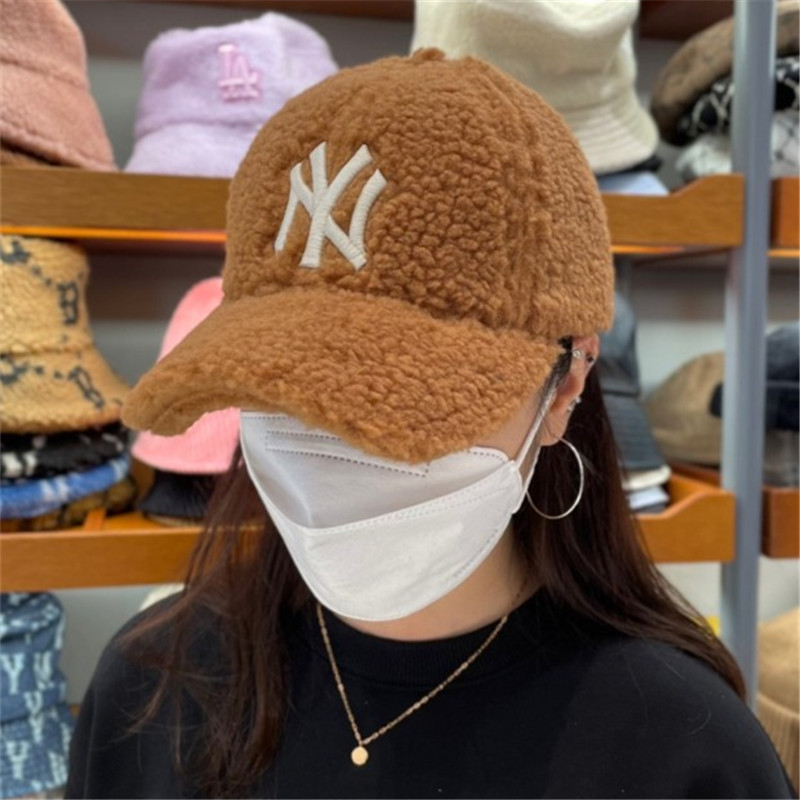 韩国mlb棕色毛绒棒球帽羊羔毛鸭舌帽ny情侣时尚秋冬保暖帽子3acpf