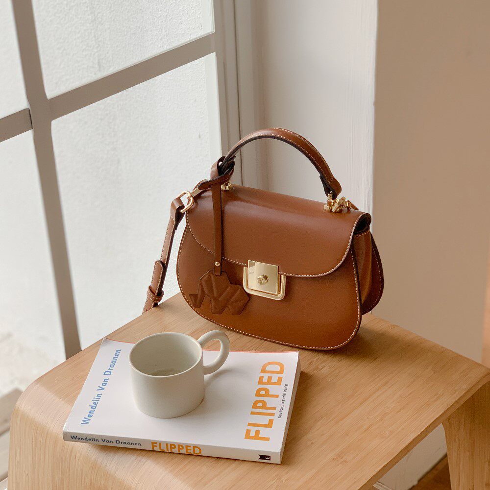 一折挂包女 斜挎包 小包包 大气