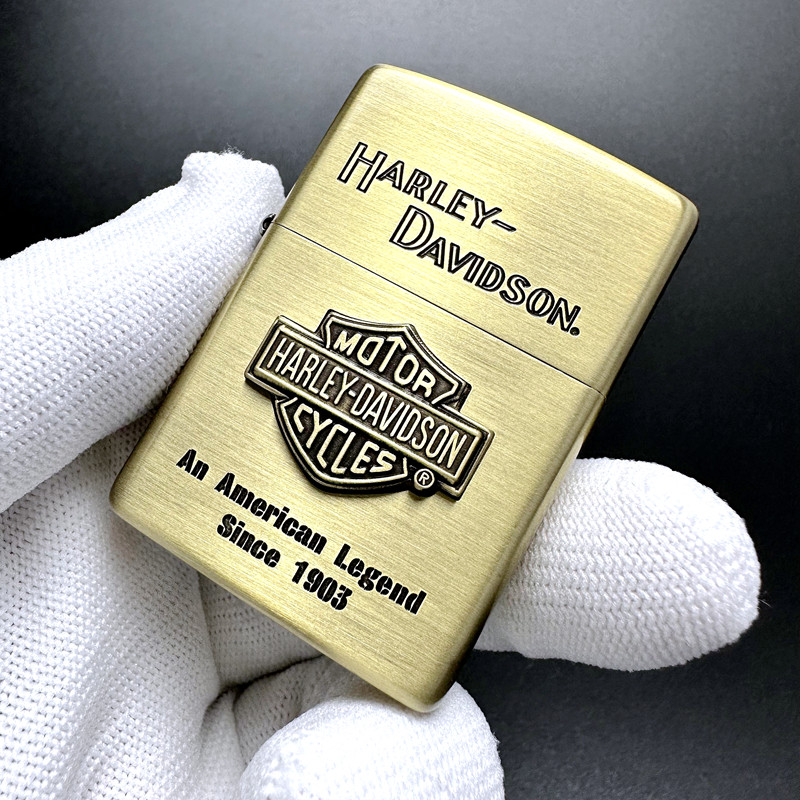 13年老店之宝zippo打火机正品日版原版贴章盾牌zippo