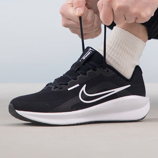 Nike耐克2024新款跑步鞋男透气运动网鞋软底防滑休闲鞋FJ1284