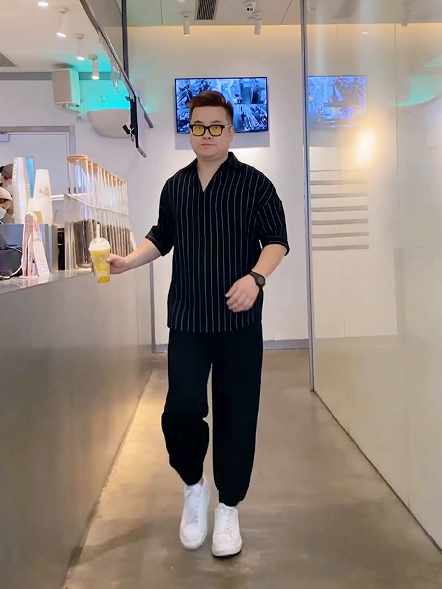 微胖男生夏季显瘦穿搭短袖衬衫男v领百搭半袖衬衣学生条纹大码ins