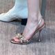复古金色高跟鞋女小众设计感2024年新款法式水钻花饰中空细跟凉鞋