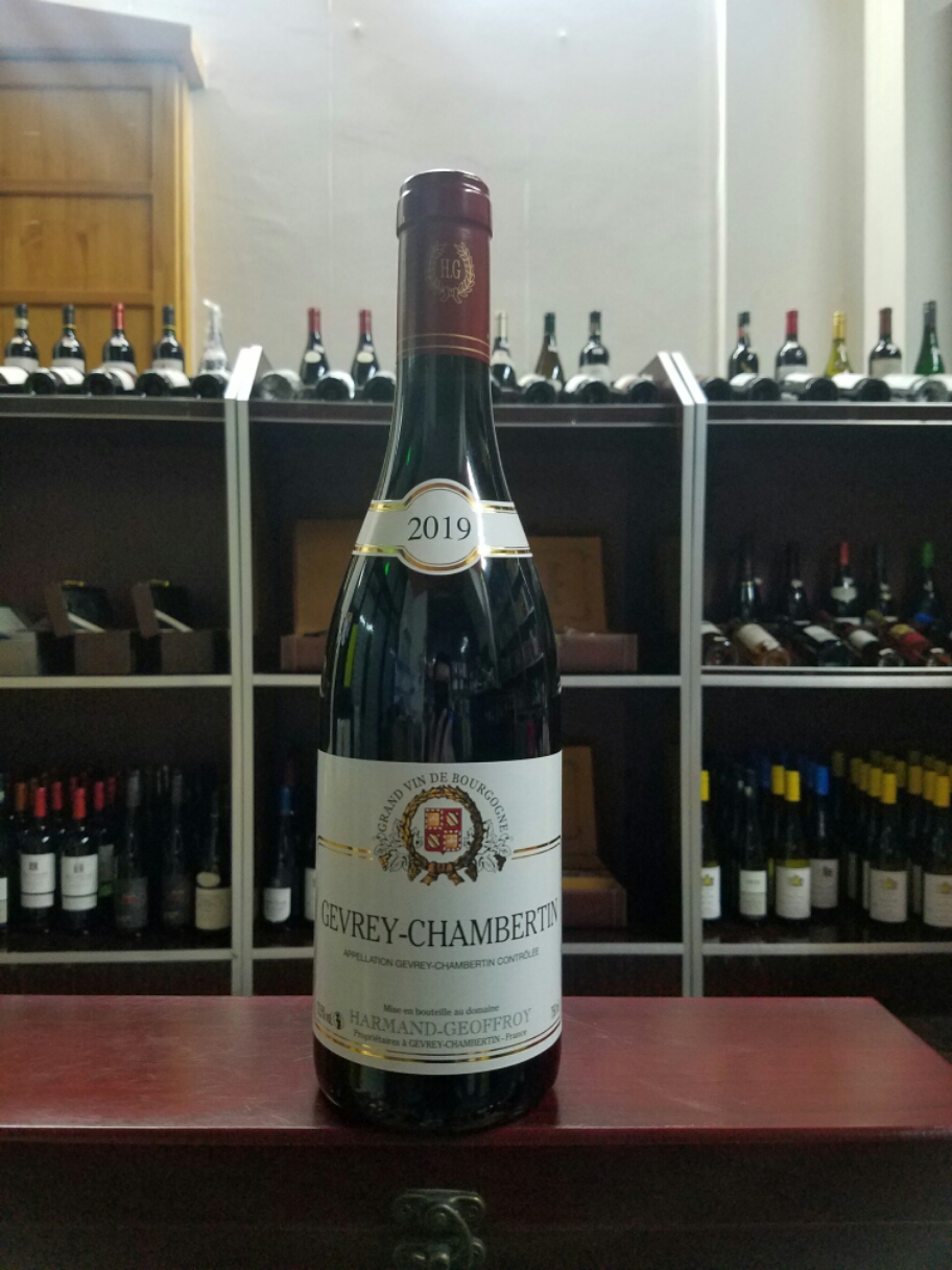 勃艮第热夫雷香贝丹村阿曼杰夫黑皮诺干红葡萄酒2019年