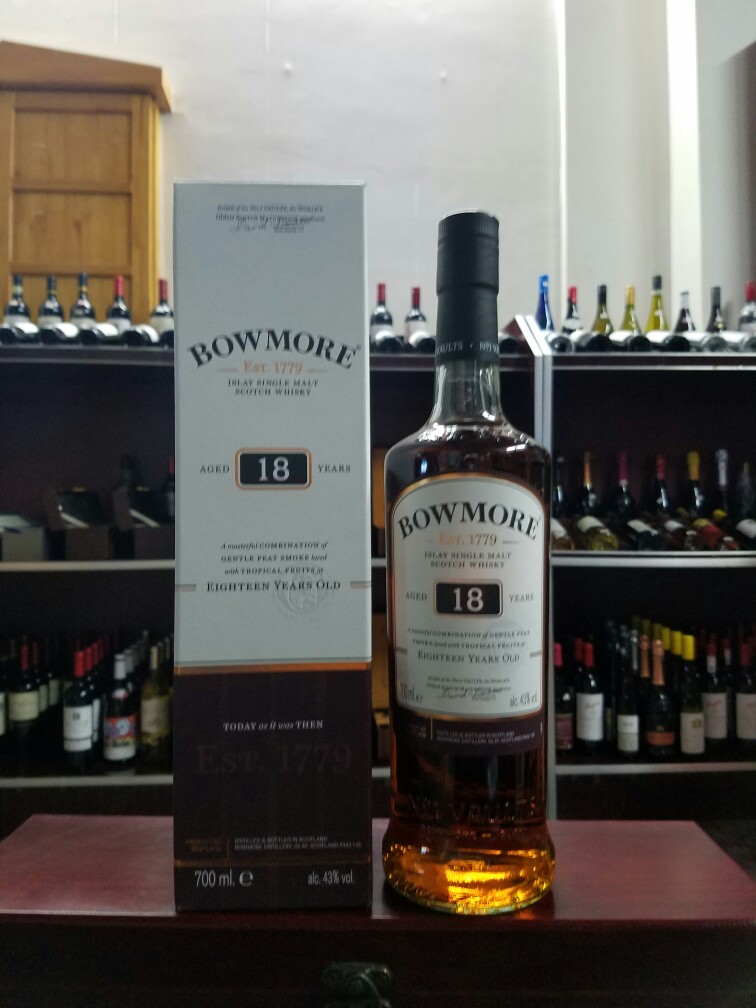 Bowmore18年波摩单一麦芽苏格兰威士忌精选桶行货波本雪莉桶43度