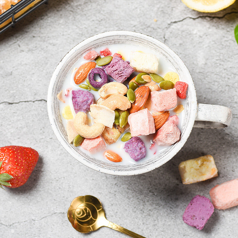 水果坚果烘焙燕麦片代餐早餐即食冲饮可干吃酸奶果粒燕麦饱腹零食