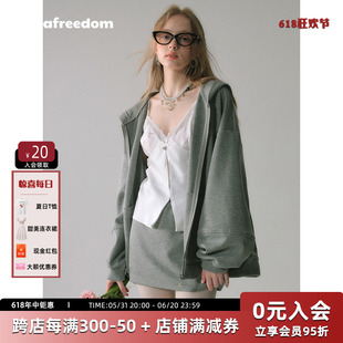 LAFREEDOM官方旗舰店美式极简卫衣短裙两件宽松外套春季LAC340114