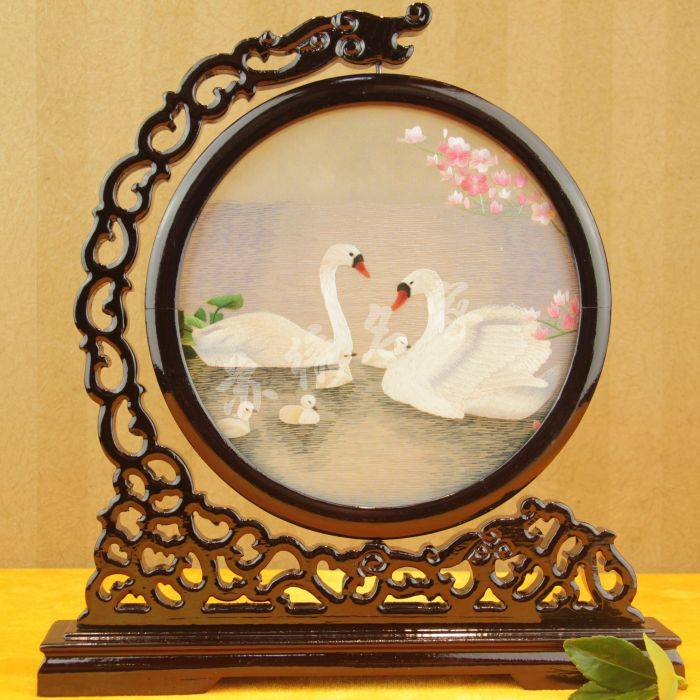 苏绣名家手工精品刺绣传统工艺摆件成品公司商会务馈赠新春礼天鹅_不