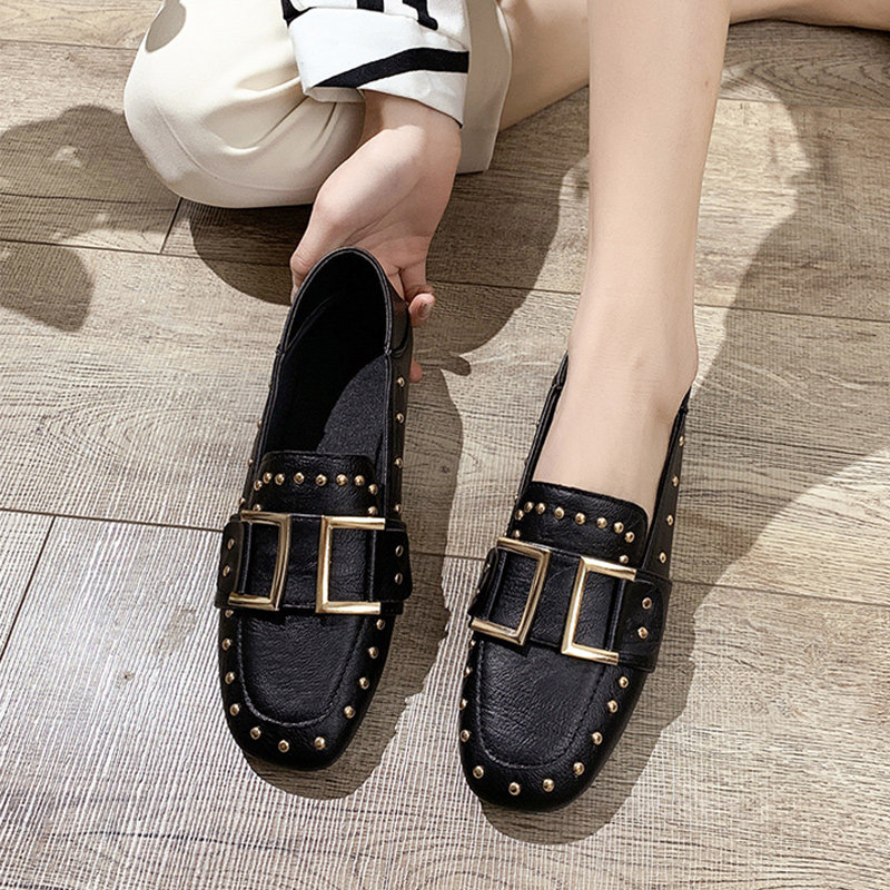 铆钉单鞋平底鞋