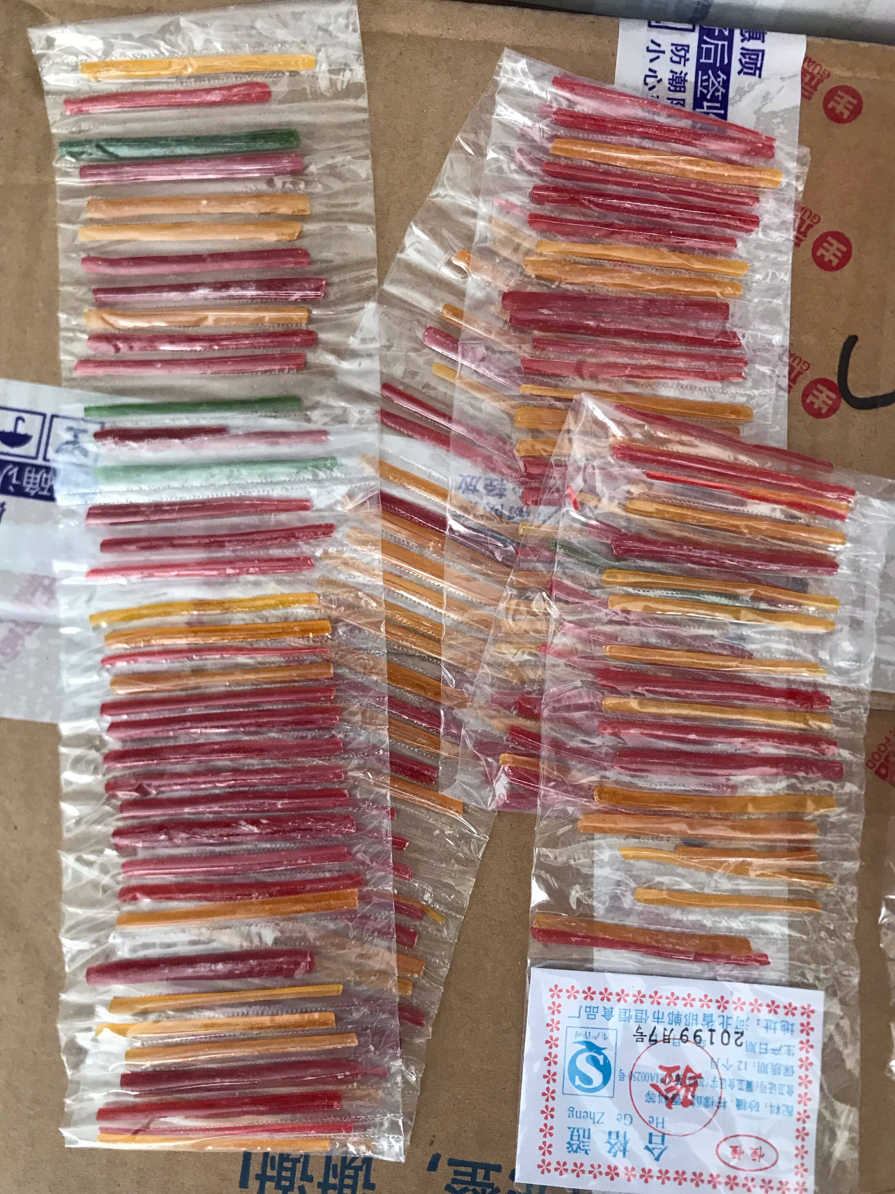 一折粘牙糖80后怀旧零食一根一根的