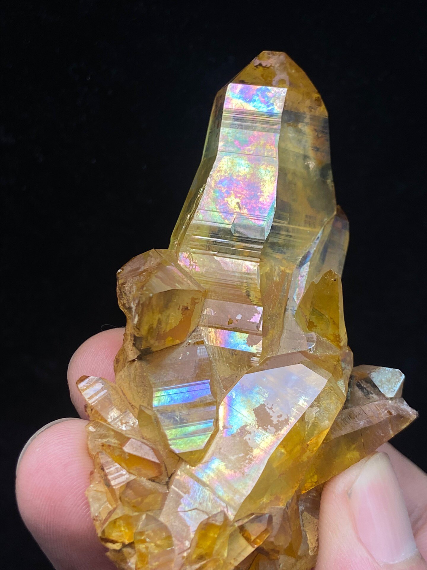 巴基斯坦黄金喜马拉雅水晶簇原石黄水晶