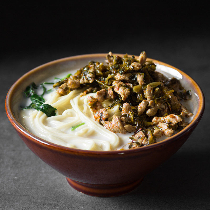 番尼鱼 雪菜肉丝面 香辣味速食方便面非油炸一人份豚骨汤拉面