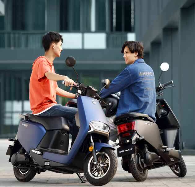 五羊本田净原v5电动车800w电瓶车1200w电动摩托车电动轻便摩托车