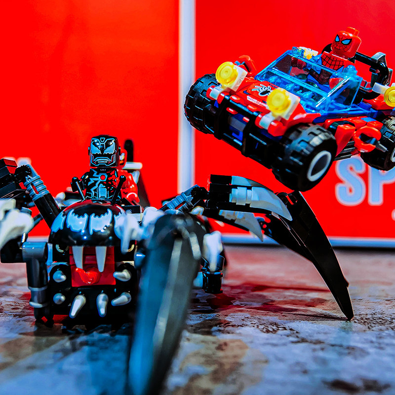 蜘蛛侠2英雄远征漫威平行拼装玩具毒液爬行机甲乐高积木76163人仔