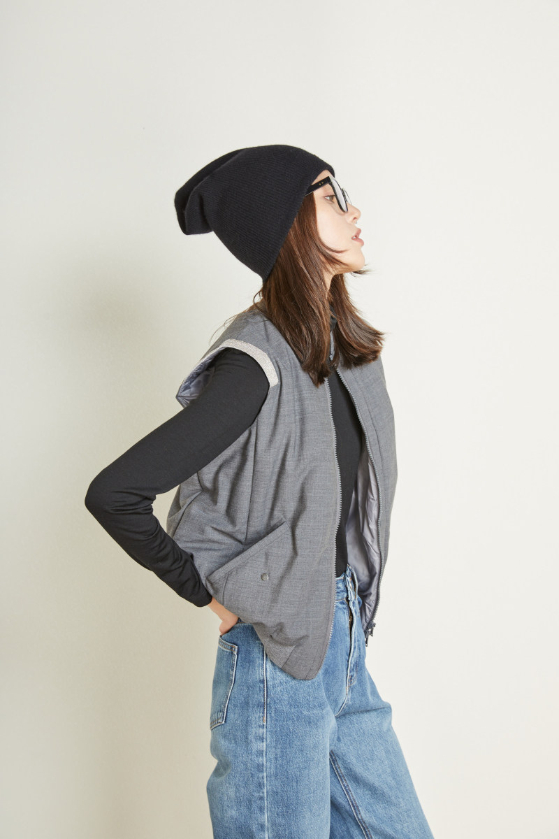 小众设计感时髦洋气轻薄羽绒马甲女款外穿春秋款时尚新款外搭背心