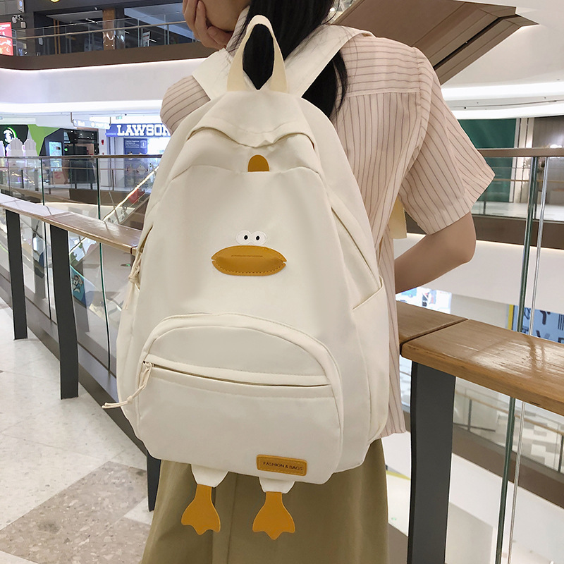 新款卡通可爱鸭子双肩包休闲大容量校园风书包初高中生背包外贸