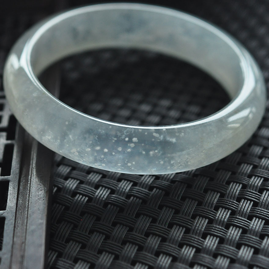 高端典藏级木纳料翡翠老坑高冰a货雪花棉起光圆镯手镯 58.05g