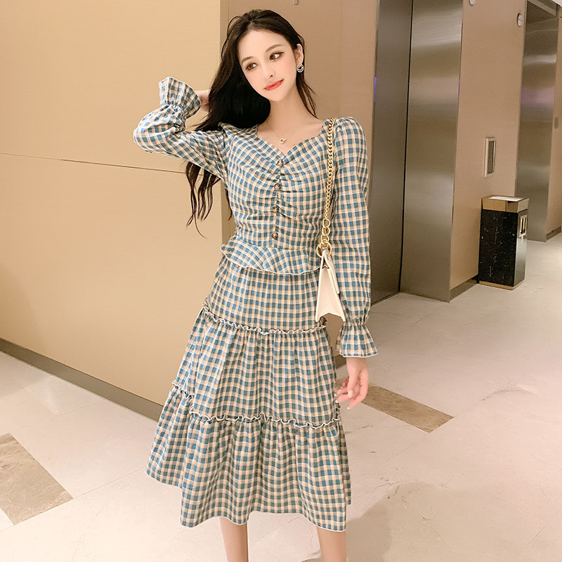 2019秋冬新款女装格子长款修身显瘦气质长袖连衣裙#6036