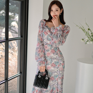 2022 spring new Korean style fashionable temperament elegant slim print floral medium length lace up dress