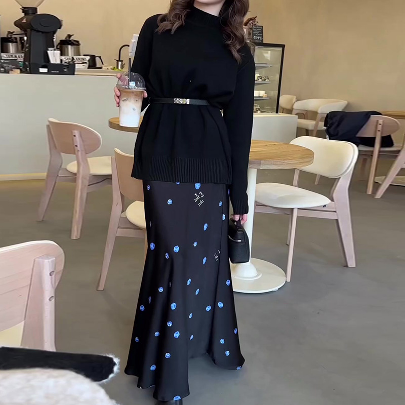 Fashionable top hip wrap skirt set圆领纯色头套毛衣时尚印花半