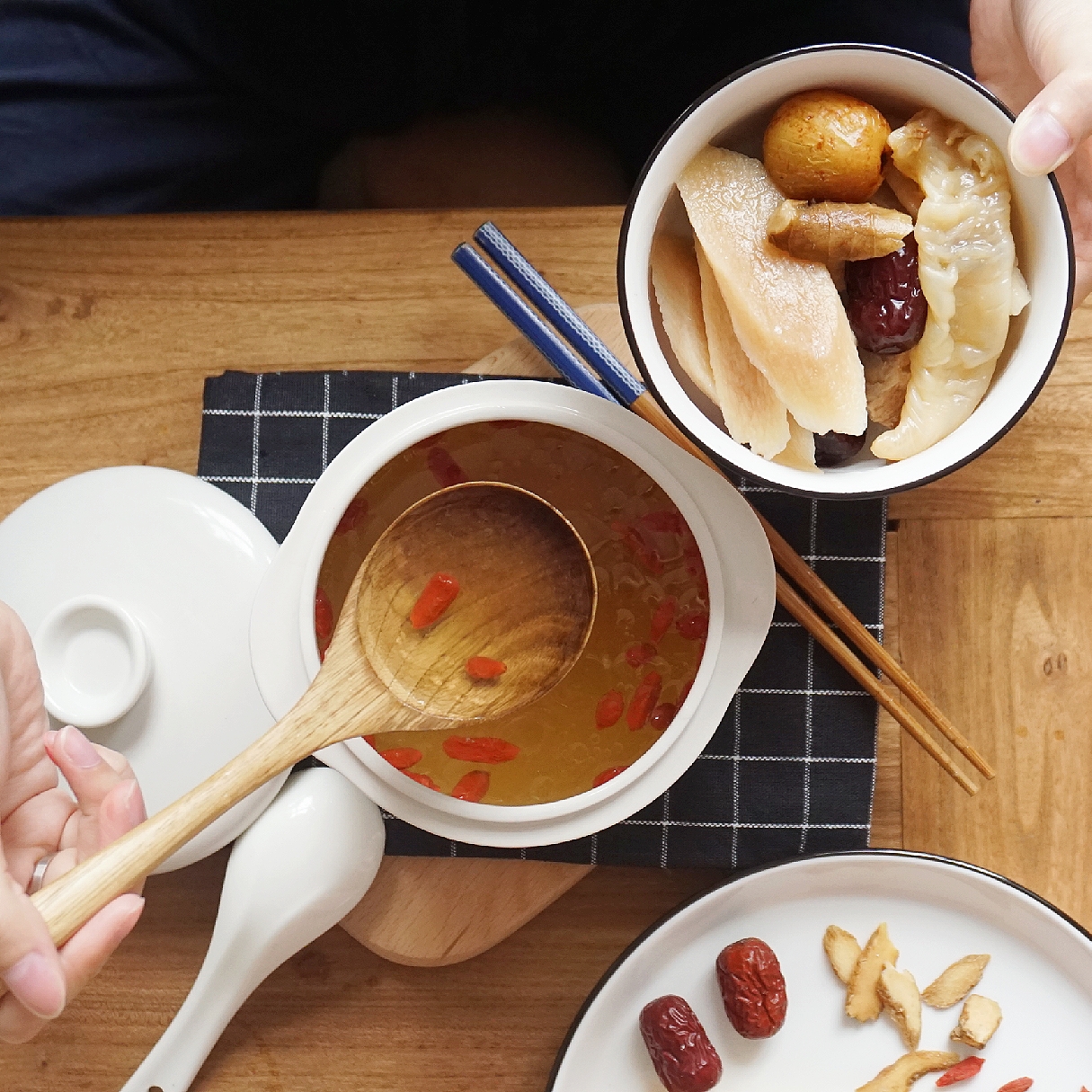 Maw Yuzhu Jujube Chicken Soup pot soup stock 2 Pack No Eighteen Little fairy Flower gum can't stopin the Traditional nourishing food , Diet Tonic Nutrition, Medicinal dishes health preservation soup stock category - from Buy2taobao.com to provide professional Taobao agent buy service