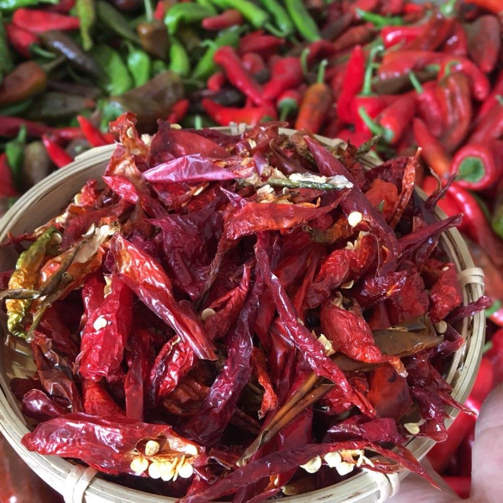 农家自晒本地土辣椒干青辣椒皮红辣椒皮辣椒丝白皮辣椒干500g