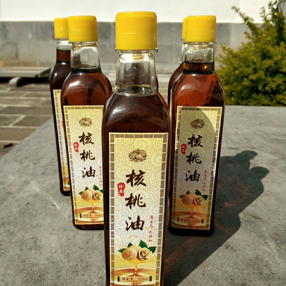 农家纯手工压榨山核桃油食用油 瓶 核桃油1斤500ml 云南梁河特产