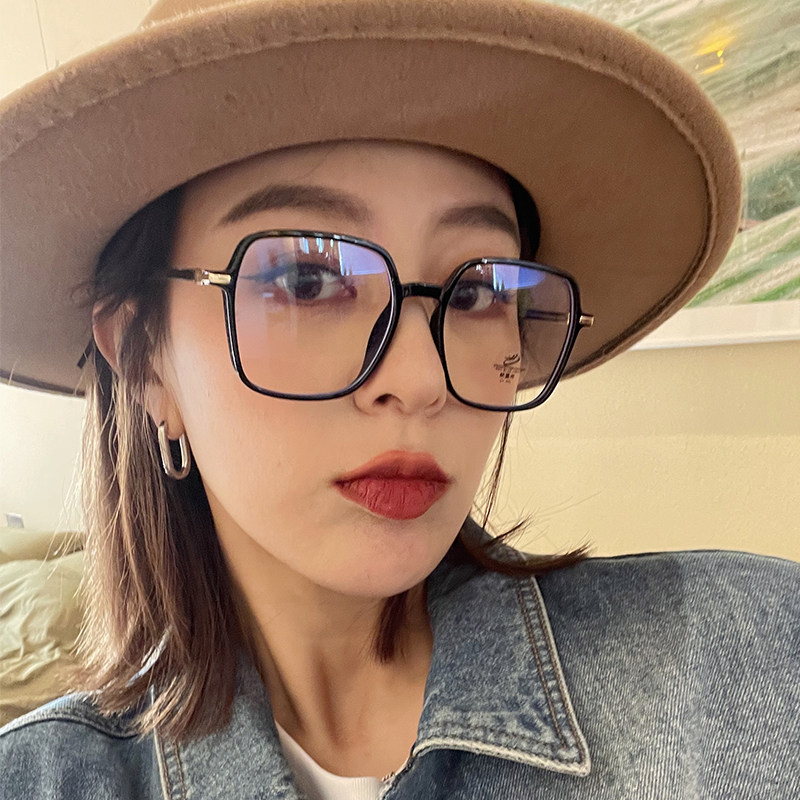 防辐射眼镜女抗蓝光护眼近视眼镜框女韩版潮流素颜显瘦方框平光镜