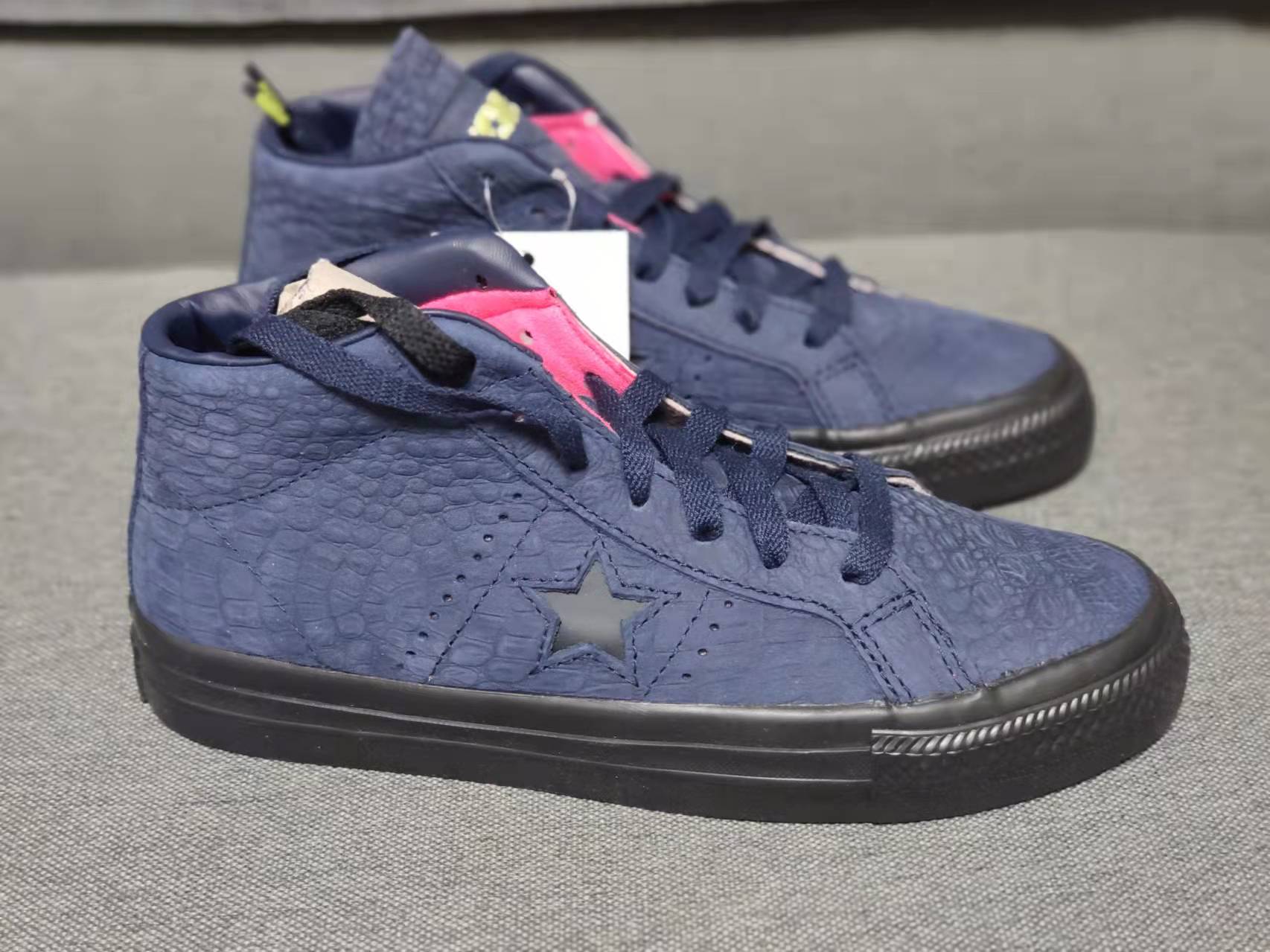 一折匡威滑板鞋男 pro