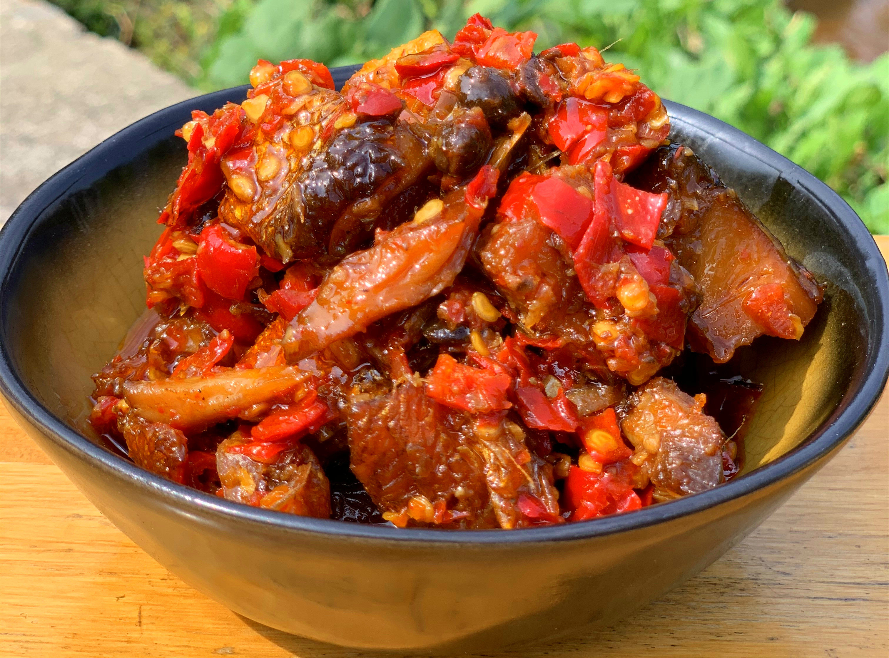 包邮 湖南特产香辣柴火鱼块农家下饭菜280克香辣腊鱼块调味料   现价