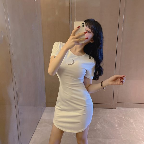 Round neck short sleeve slim solid dress with Hong Kong style and A-line buttock skirt