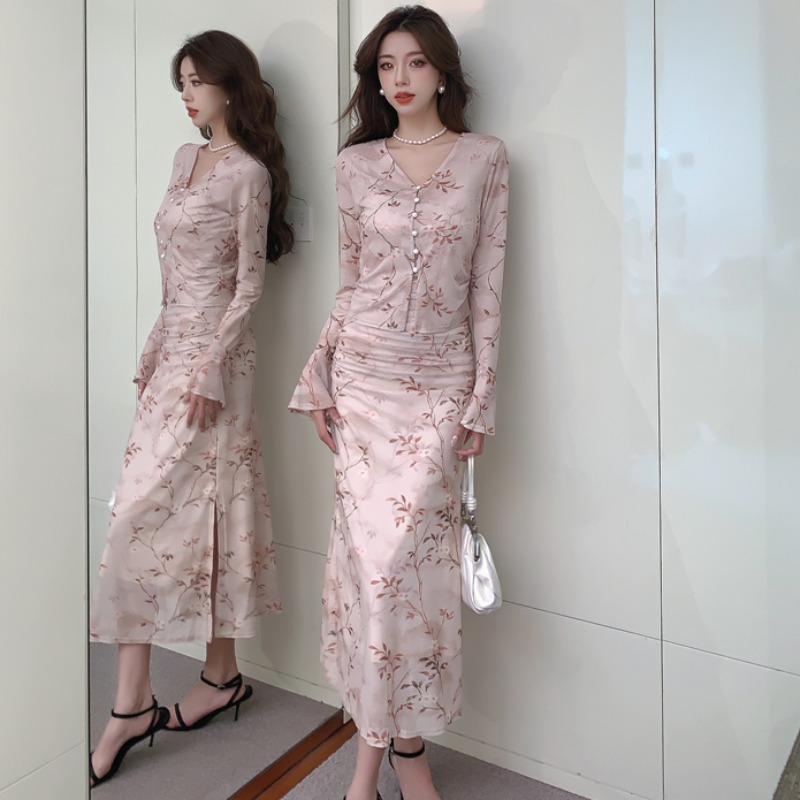 韩东大门时尚舒适新品潮女装印花褶皱印花连衣裙喇叭袖开衫两件套