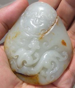 彩云轩精品玉器132克新疆和田玉白玉籽料籽玉兽面纹手把件