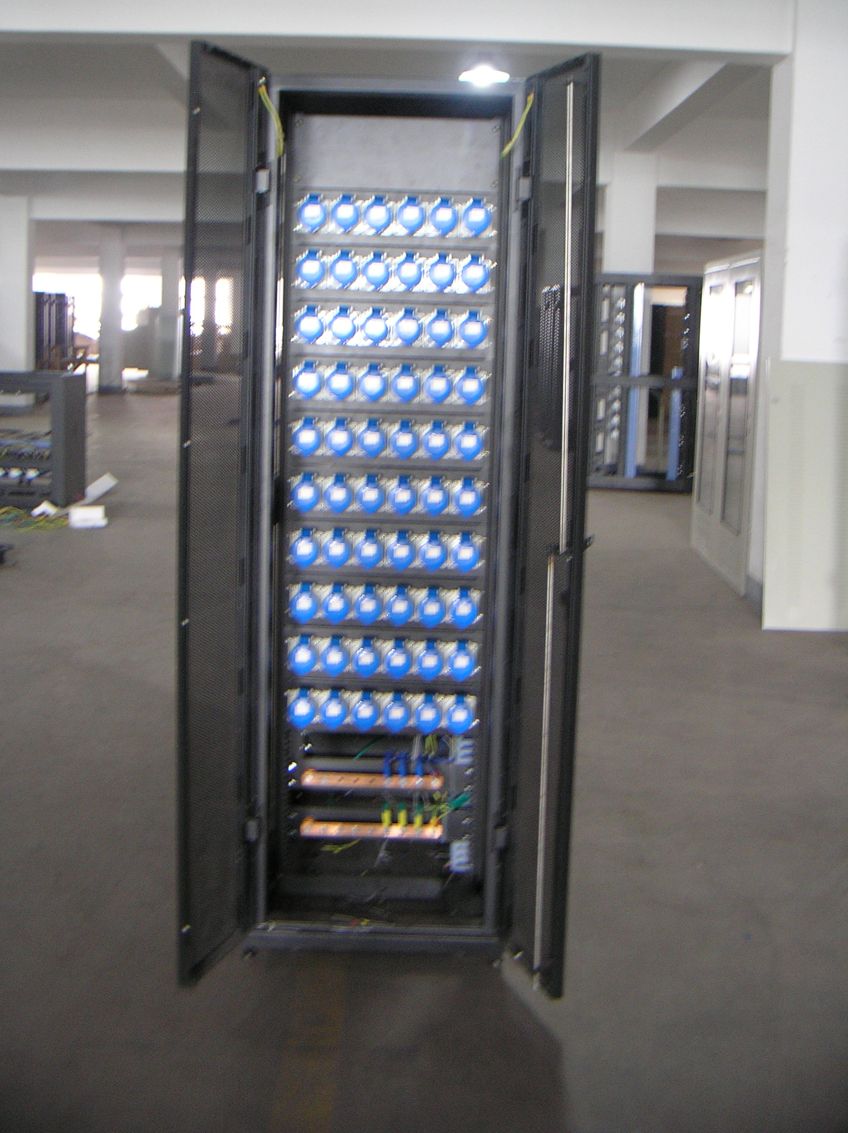 INTELRACK Intel Rui grams Data center Computer room modular passageway Precise The first column Distribution Cabinet Industryin the Hardware/Tool , Electrical control, Low-voltage electrical, Low Voltage Switchgear category - from Buy2taobao.com to provide professional Taobao agent buy service