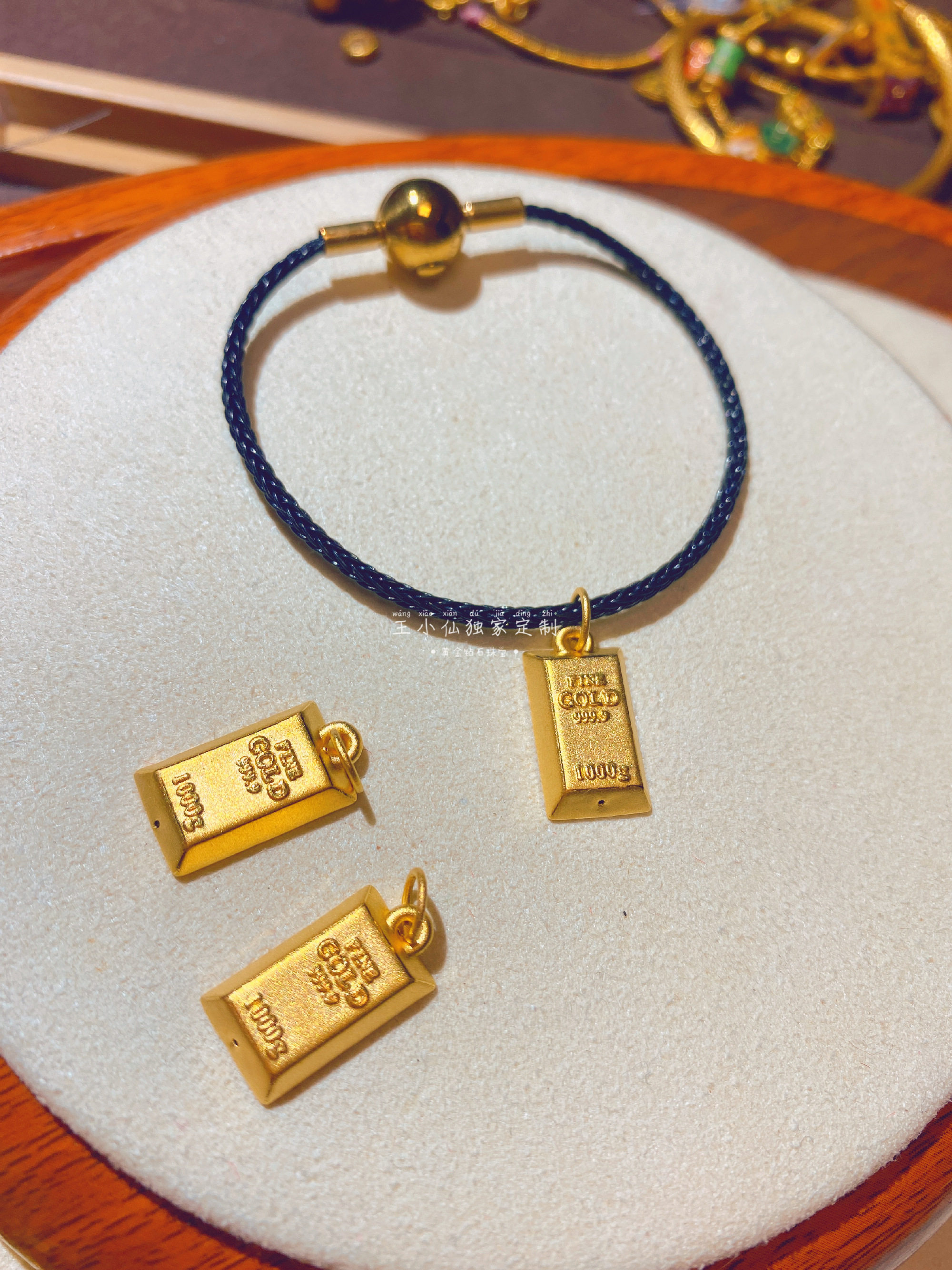 999足金 硬金工艺   金砖造型1000g 黄金吊坠
