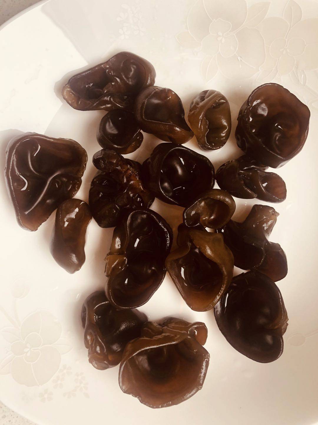 2021年新货一级厚肉小碗黑木耳半斤装散包装东北辽宁桓仁产地特产