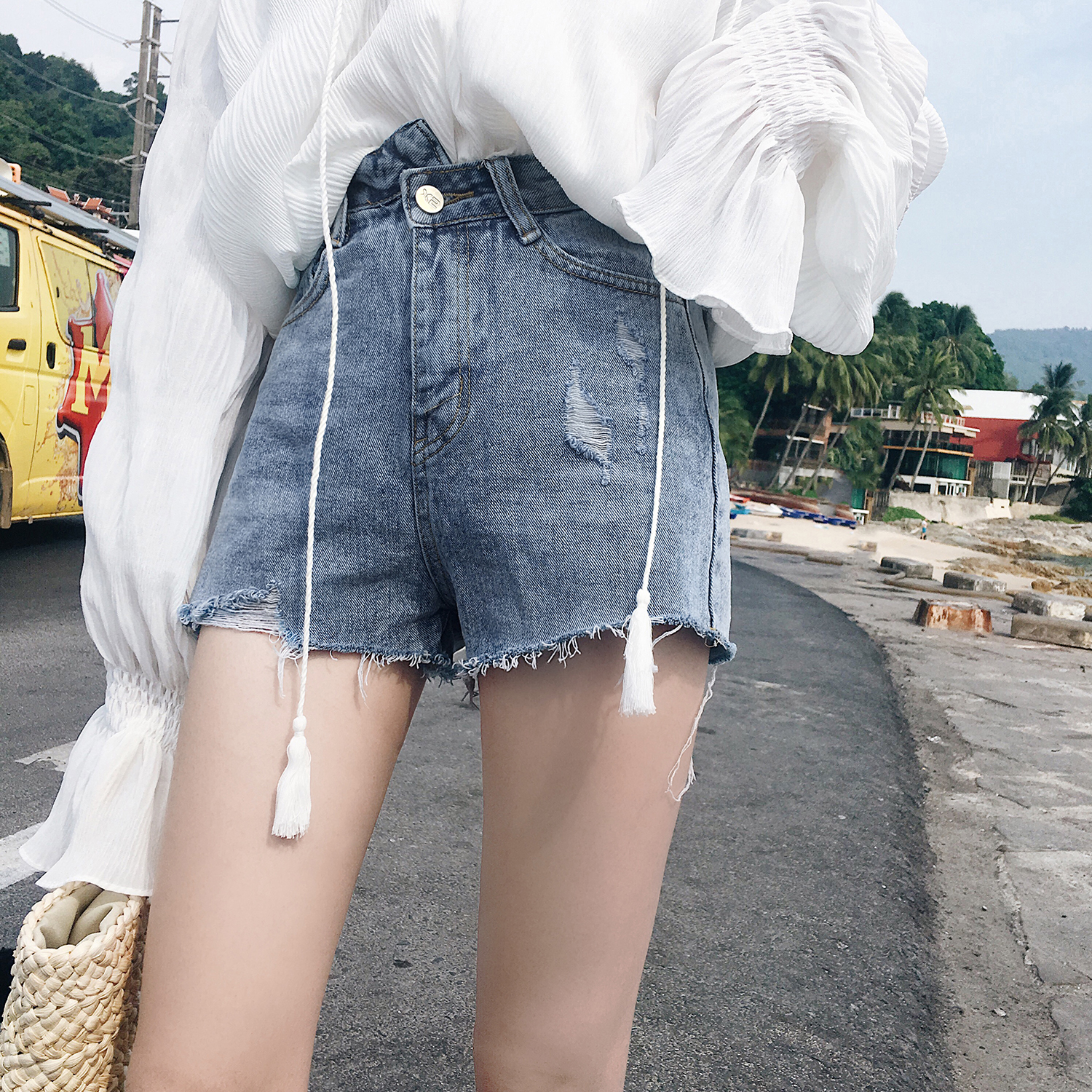 2018夏新款chic高腰阔腿牛仔短裤女港味复古超短热裤子原宿风显瘦