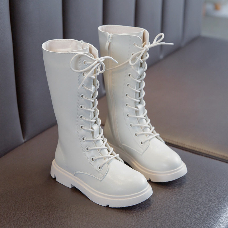 女童白色马丁靴