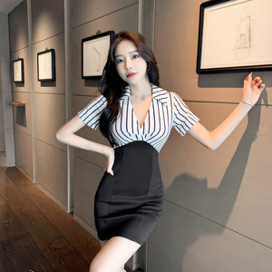 Real shooting professional sexy V-neck low chest contrast stripe stitching tight buttock dress tooling