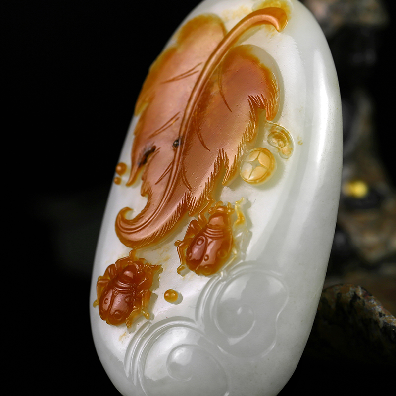省级玉雕大师石桂新作品 和田玉籽料白玉把件富甲一方 173.999g
