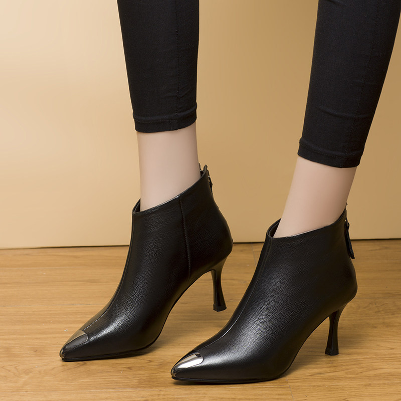 女士皮鞋冬季_2020秋款瘦瘦短靴女春秋单靴尖头细跟高跟鞋秋冬季小跟