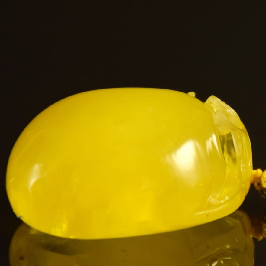 21.5344克(带珠链) 精选天然随形金包蜜挂件