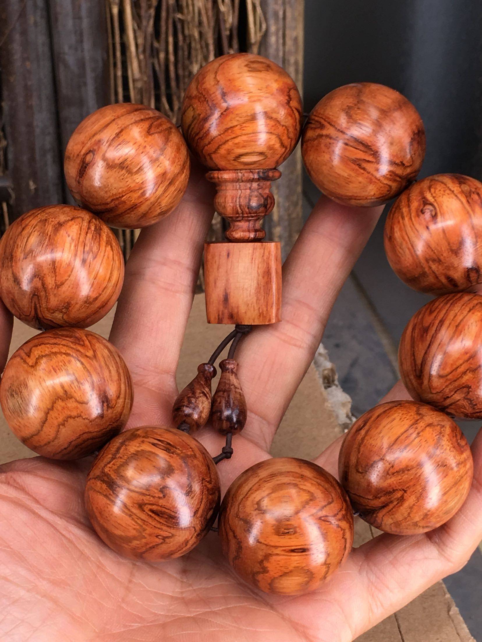 海南黄花梨虎皮纹鬼脸鬼眼3.0佛珠手串.特惠价388元还包邮