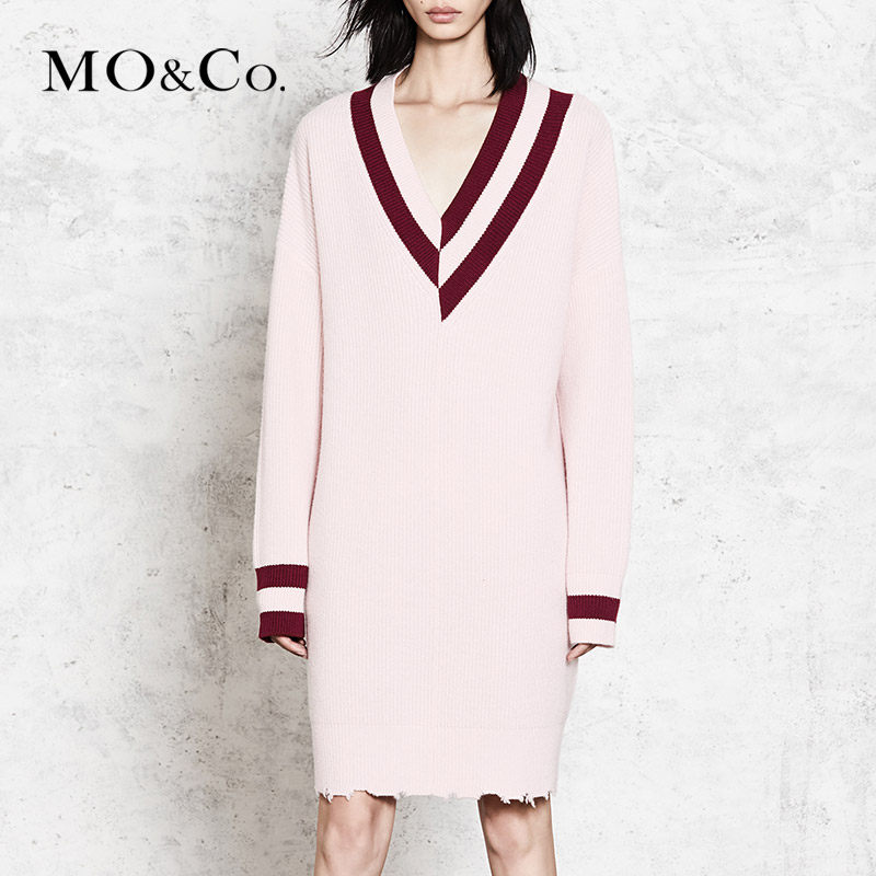 moco秋款高腰v领针织长袖连衣裙ma173drs303 摩安珂